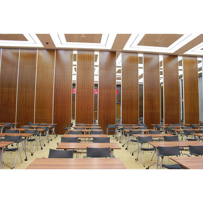 Αγορά Γύψο Πίνακα Διαχωριστικά Τείχη Δασκάλου Πάνω Κρεμάστηκαν Καμία Σημαία Στο πάτωμα online manufacture